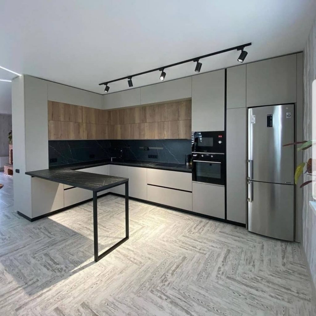 کابینت نقره ای